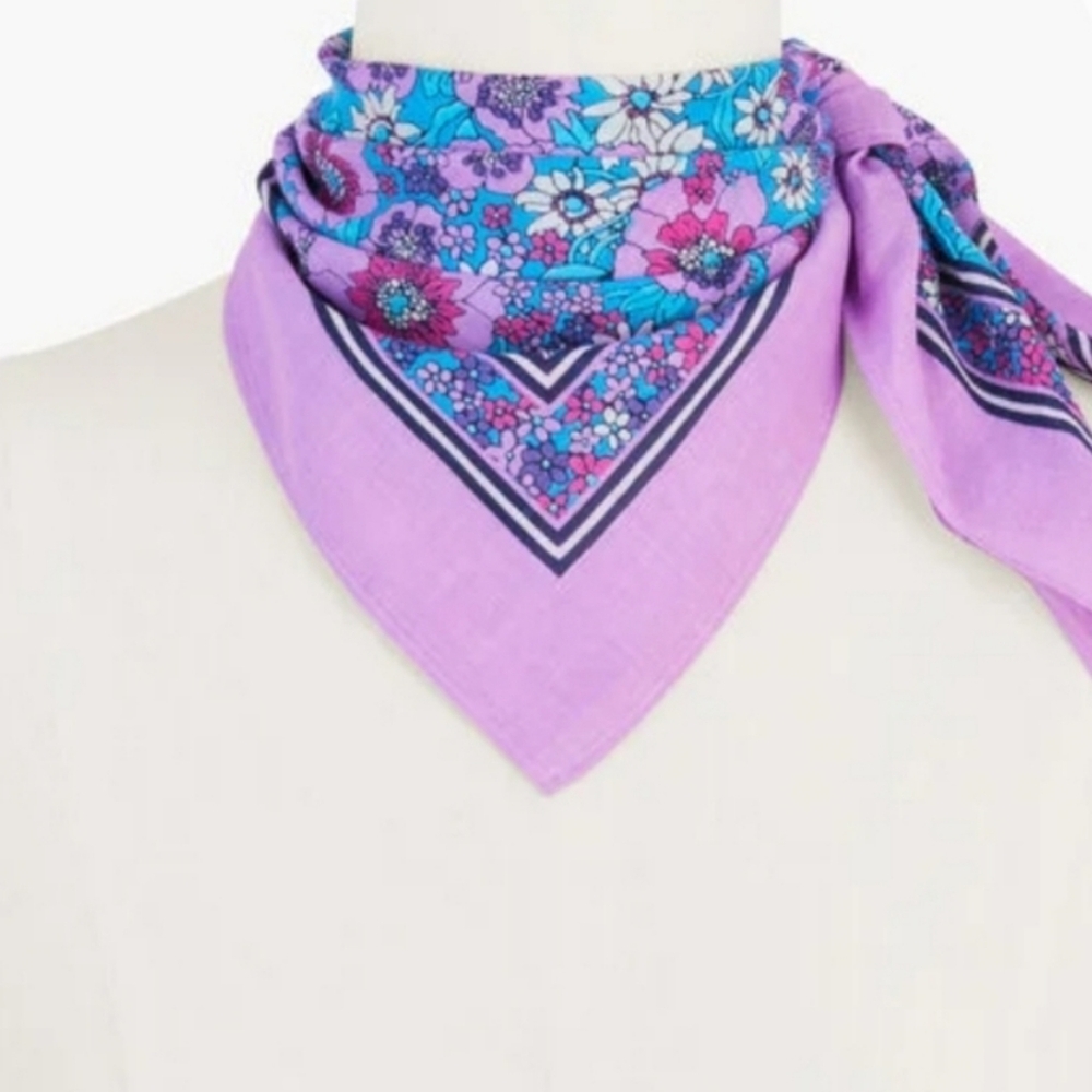 Scarf - Picture 2 of 4